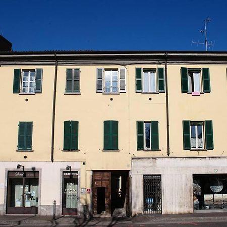 Be Happy - The House Of Travelers Apartment Como Exterior photo