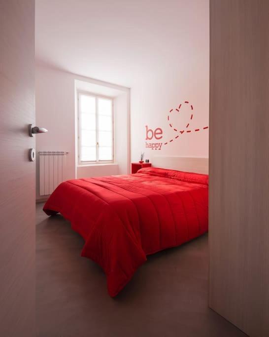 Be Happy - The House Of Travelers Apartment Como Exterior photo