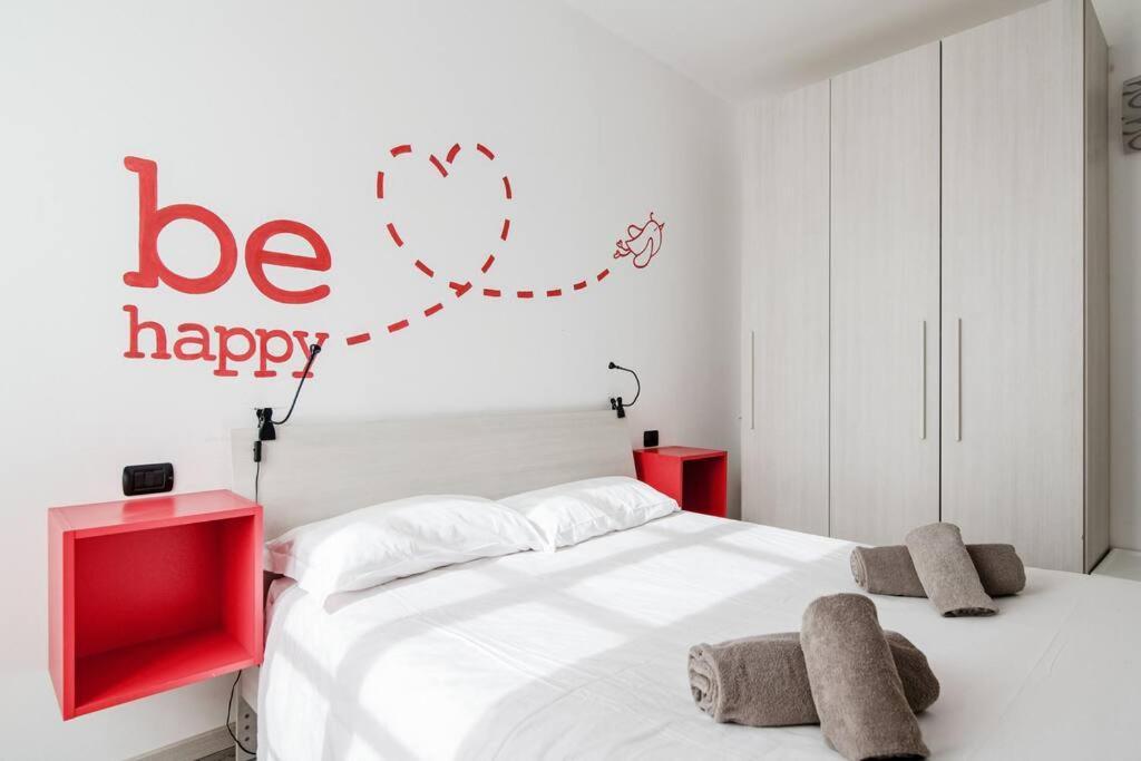 Be Happy - The House Of Travelers Apartment Como Exterior photo